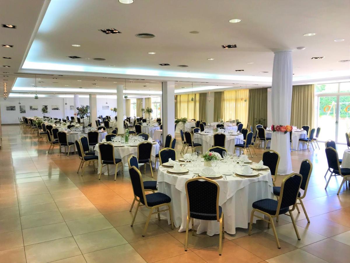 Hotel Montera Plaza Los Barrios Exterior photo